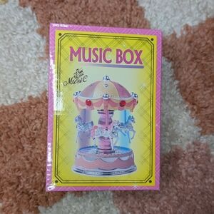 Carousel Wind-Up Music Box